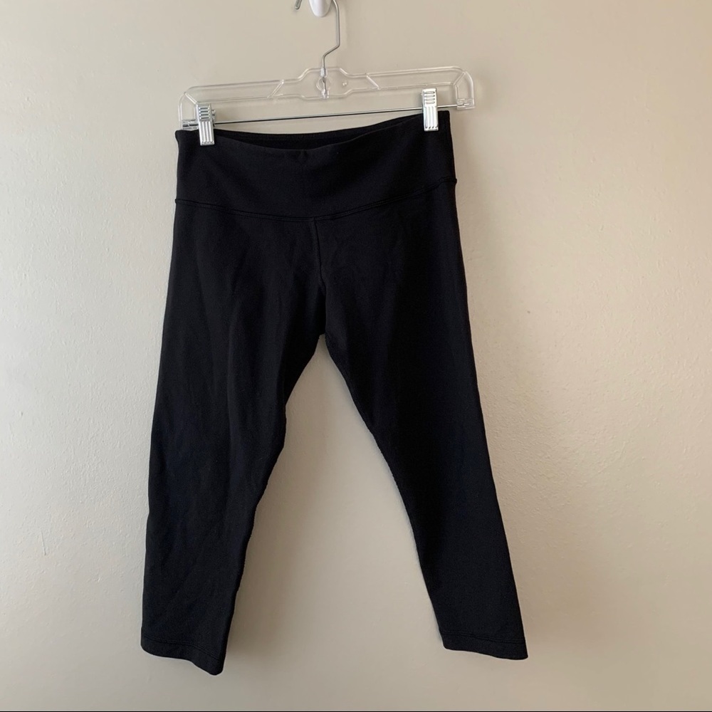 Lululemon crop leggings - Picture 3 of 4